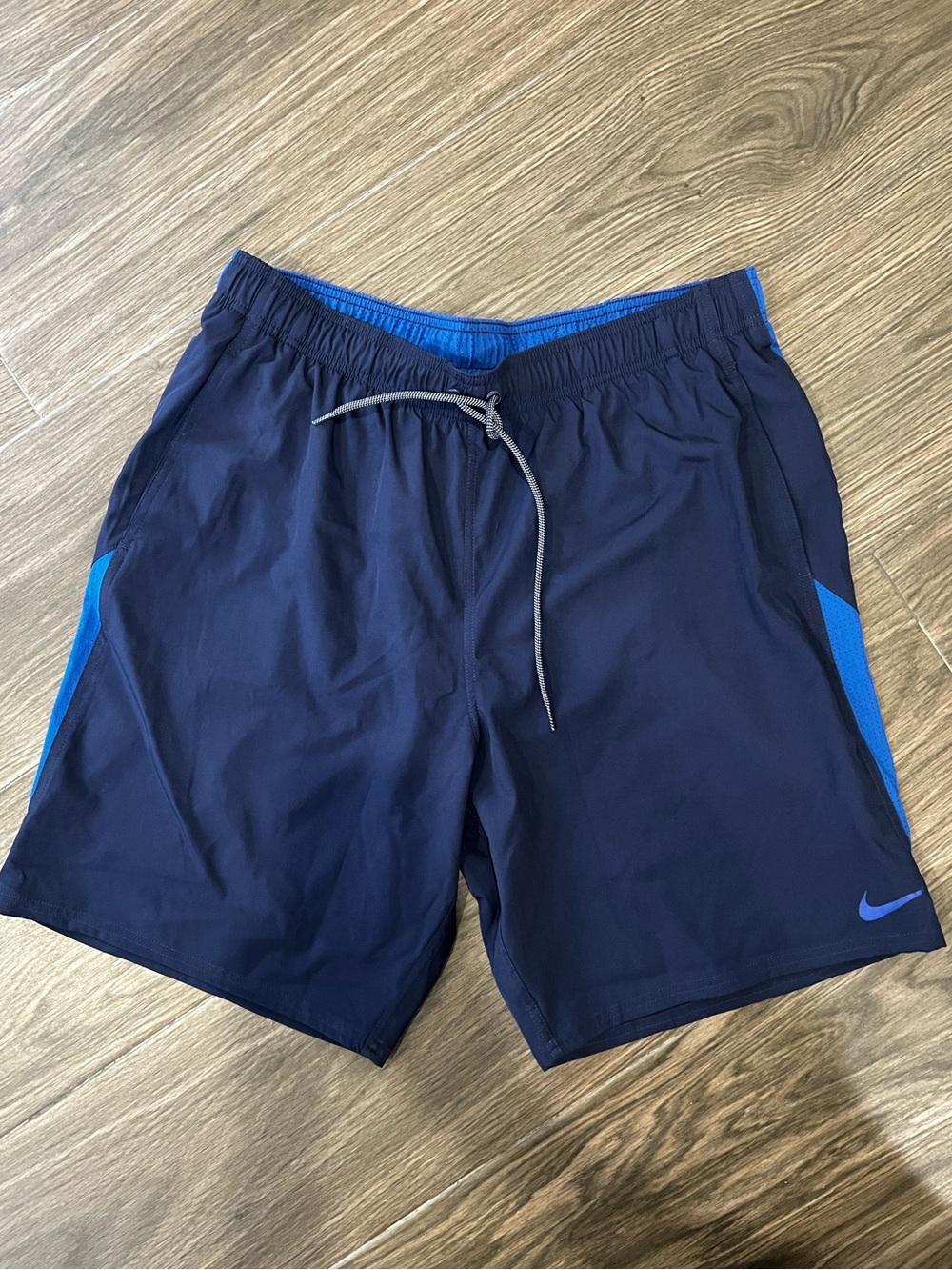 Men’s Nike Swim Trunks Blue Size L - Picture 1 of 4